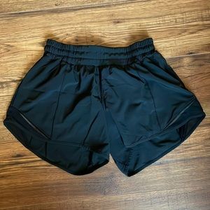 Lululemon hotty hot shorts